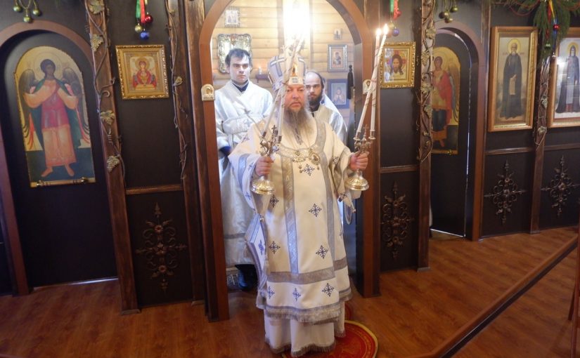 В праздник Собора Пресвятой Богородицы епископ Митрофан совершил литургию в больничном храме г. Сердобска