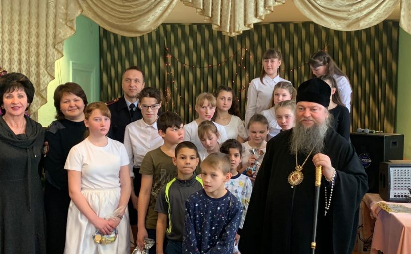 Епископ Митрофан посетил Сердобскую школу — интернат