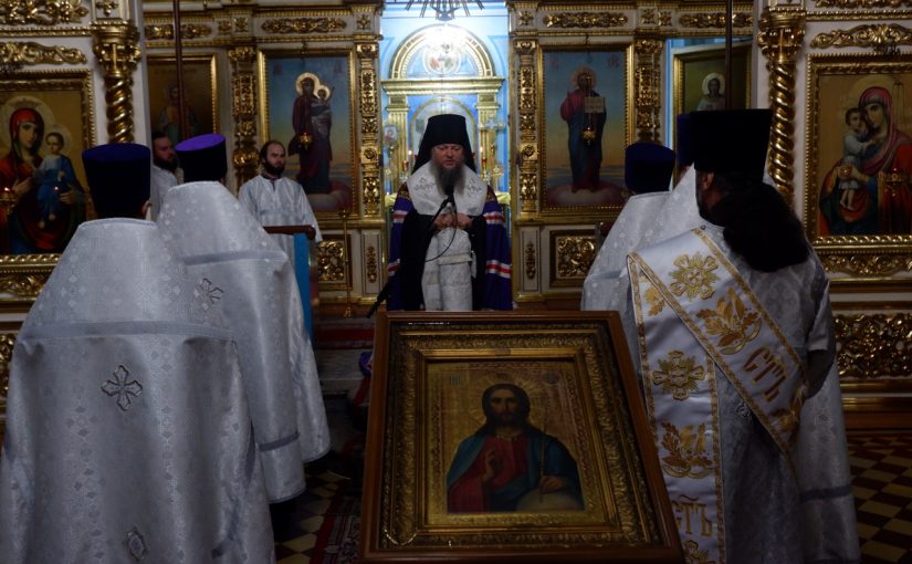 Епископ Митрофан совершил новогодний молебен в кафедральном соборе г. Сердобска