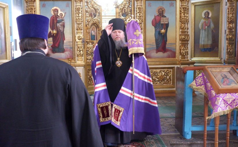 В канун Недели 5-й Великого поста епископ Митрофан совершил Всенощное бдение в кафедральном соборе Сердобска