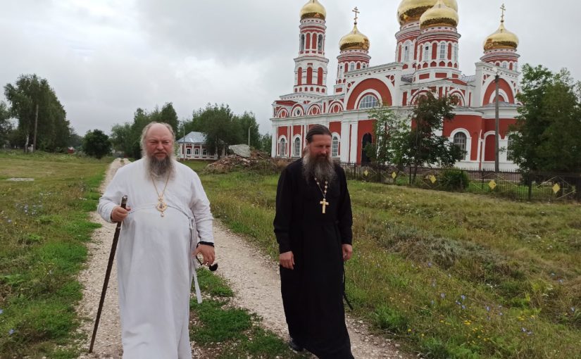 Епископ Митрофан посетил Спасск