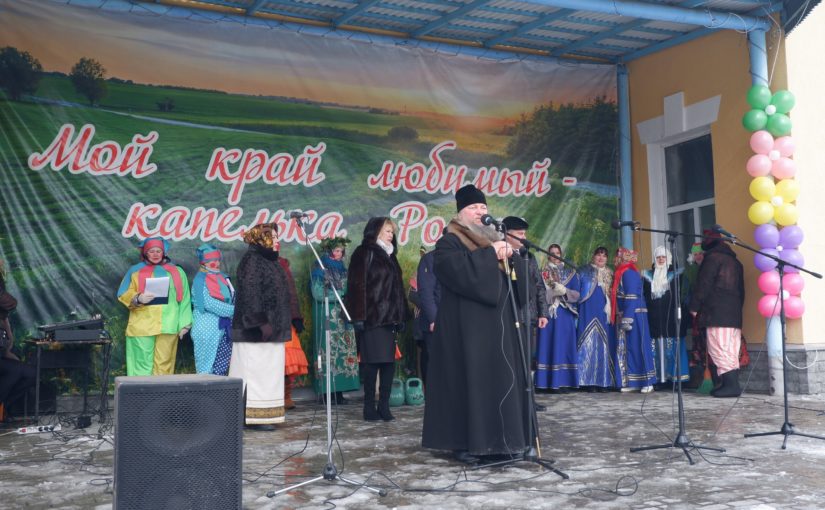 Епископ Митрофан принял участие в праздничных мероприятиях в Башмаково