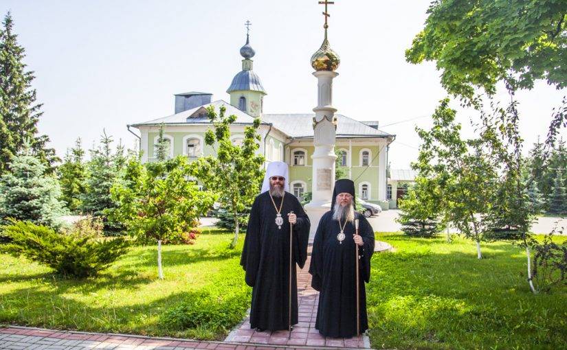 Епископ Сердобский и Спасский Митрофан посетил храмы и обители Тамбовской епархии