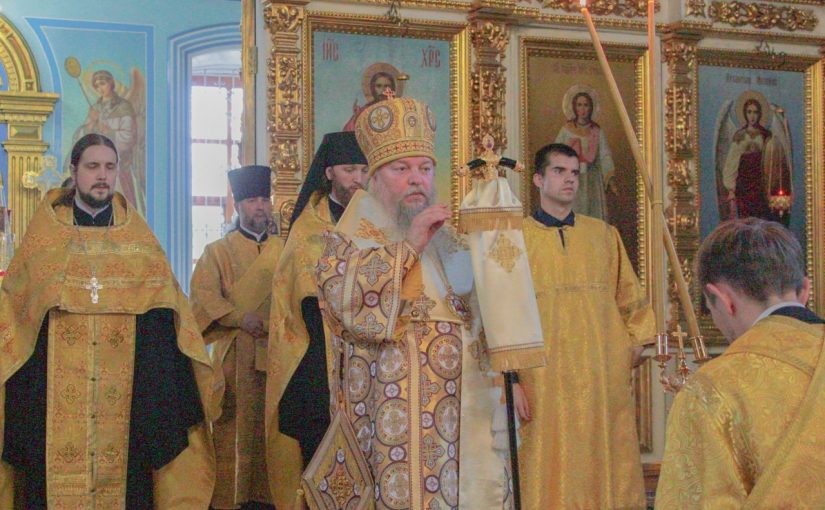 В канун Недели 4-й по Пятидесятнице епископ Митрофан совершил всенощное бдение в кафедральном Архангела Михаила г.Сердобска