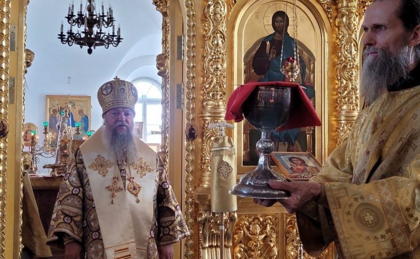 Группа паломников Сердобской епархии путешествует по Соловецким островам