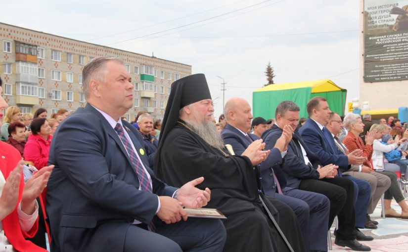 Епископ Митрофан принял участие в торжествах, посвященных празднованию Дня города Сердобска и Сердобского района