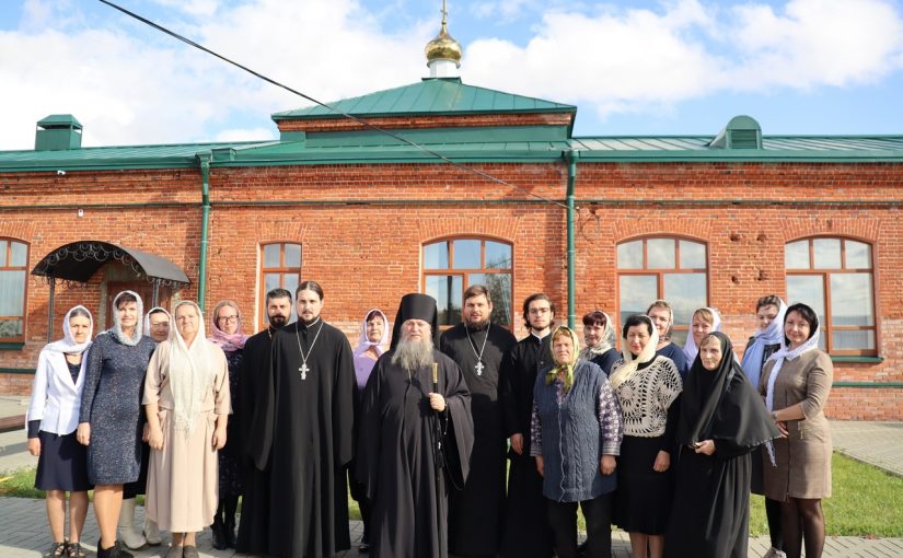 В Духовно-просветительском центре г. Сердобска состоялась защита выпускных работ слушателей Епархиальных богословских курсов