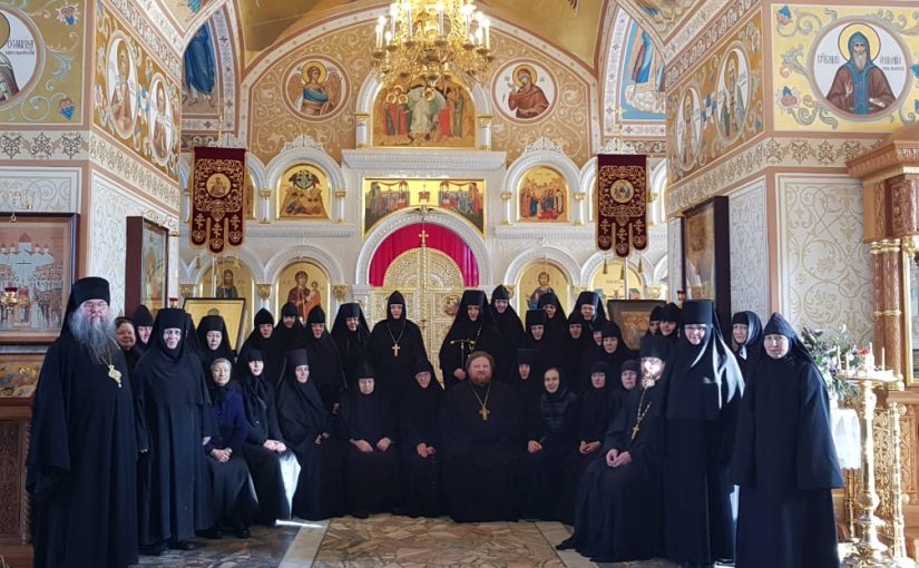Завершилось обучение на трёхгодичных курсах базовой подготовки в области богословия монашествующих Русской Православной Церкви
