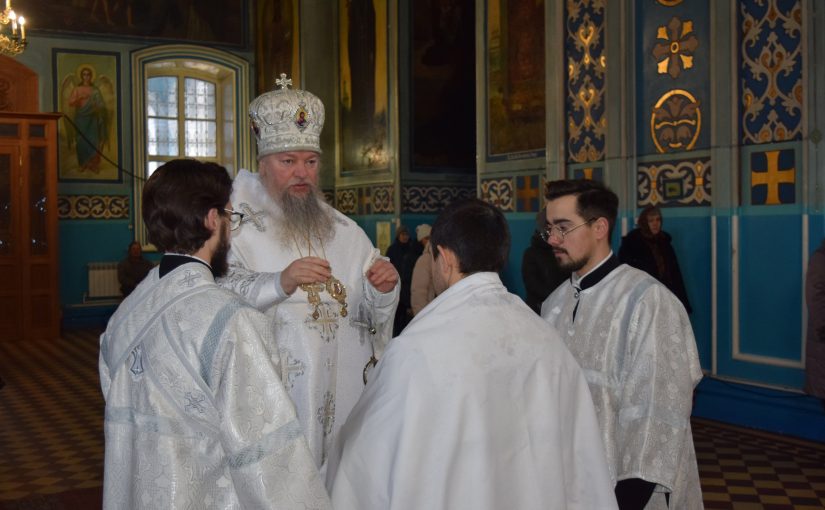 В Неделю по Богоявлении епископ Митрофан совершил Литургию в кафедральном соборе  Архангела Михаила г.Сердобска