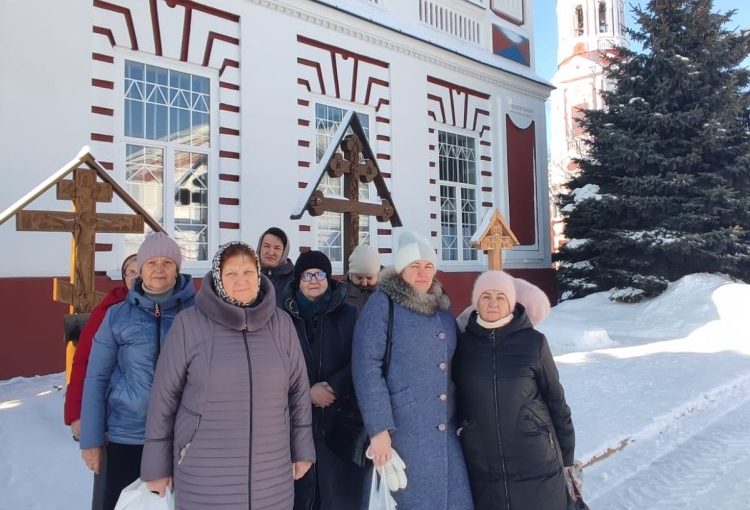 Пензенские паломники посетили монастыри в с.Сканово Наровчатского района