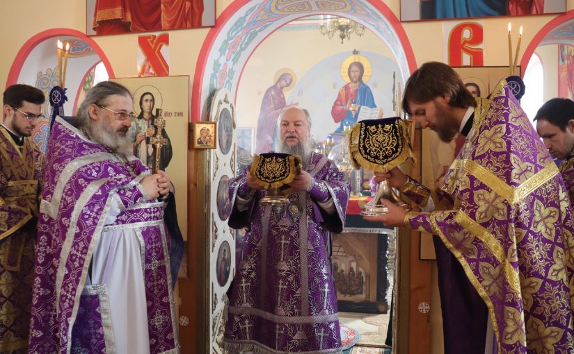 В Неделю 2-ю Великого поста епископ Митрофан совершил Литургию в Свято-Троицкой церкви с.Мещерское Сердобского района