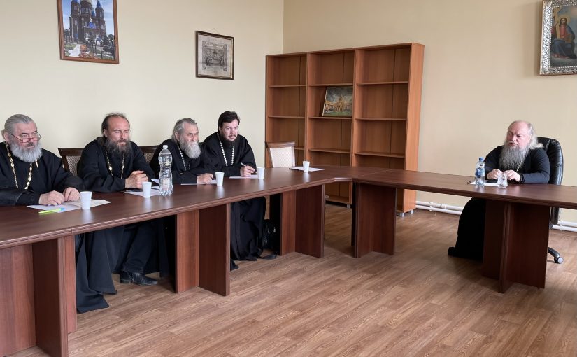 Епископ Митрофан провёл совещание с духовенством Сердобской епархии по антитеррористической защищенности объектов (территорий) религиозных организаций
