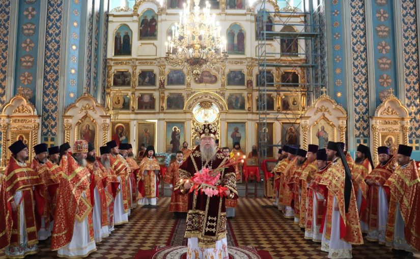 В день памяти новомучеников и исповедников Сердобских епископ Митрофан возглавил Соборную Божественную литургию в кафедральном соборе Архангела Михаила г.Сердобска