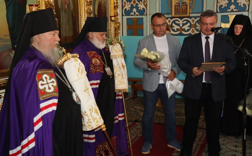 Епископа Сердобского и Спасского Митрофана поздравили с днем ангела