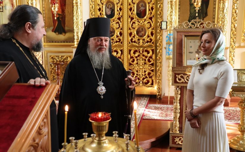 Вице-спикер Государственной Думы РФ Анна Юрьевна Кузнецова посетила Свято-Тихвинский Керенский мужской монастырь в Вадинске