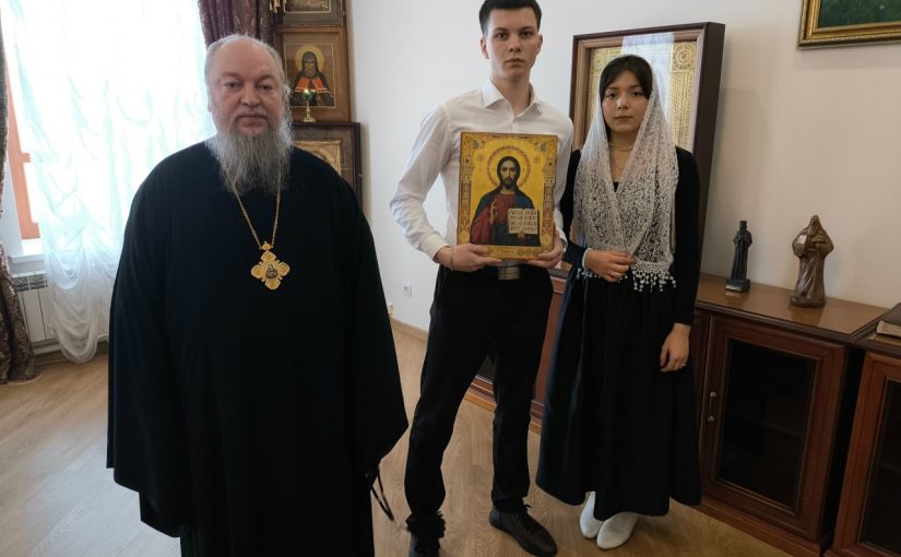 Епископ Митрофан дал свое архиерейское благословение на брак выпускнику Пензенской православной духовной семинарии